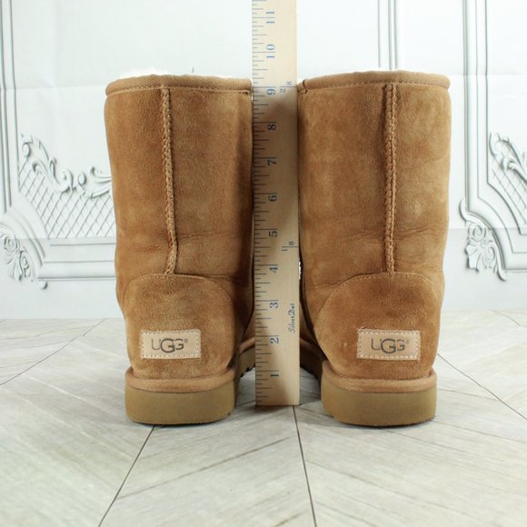 UGG Classic Short II Chestnut Suede Shearling Lined Winter Boots Size 8 - Picture 8 of 9